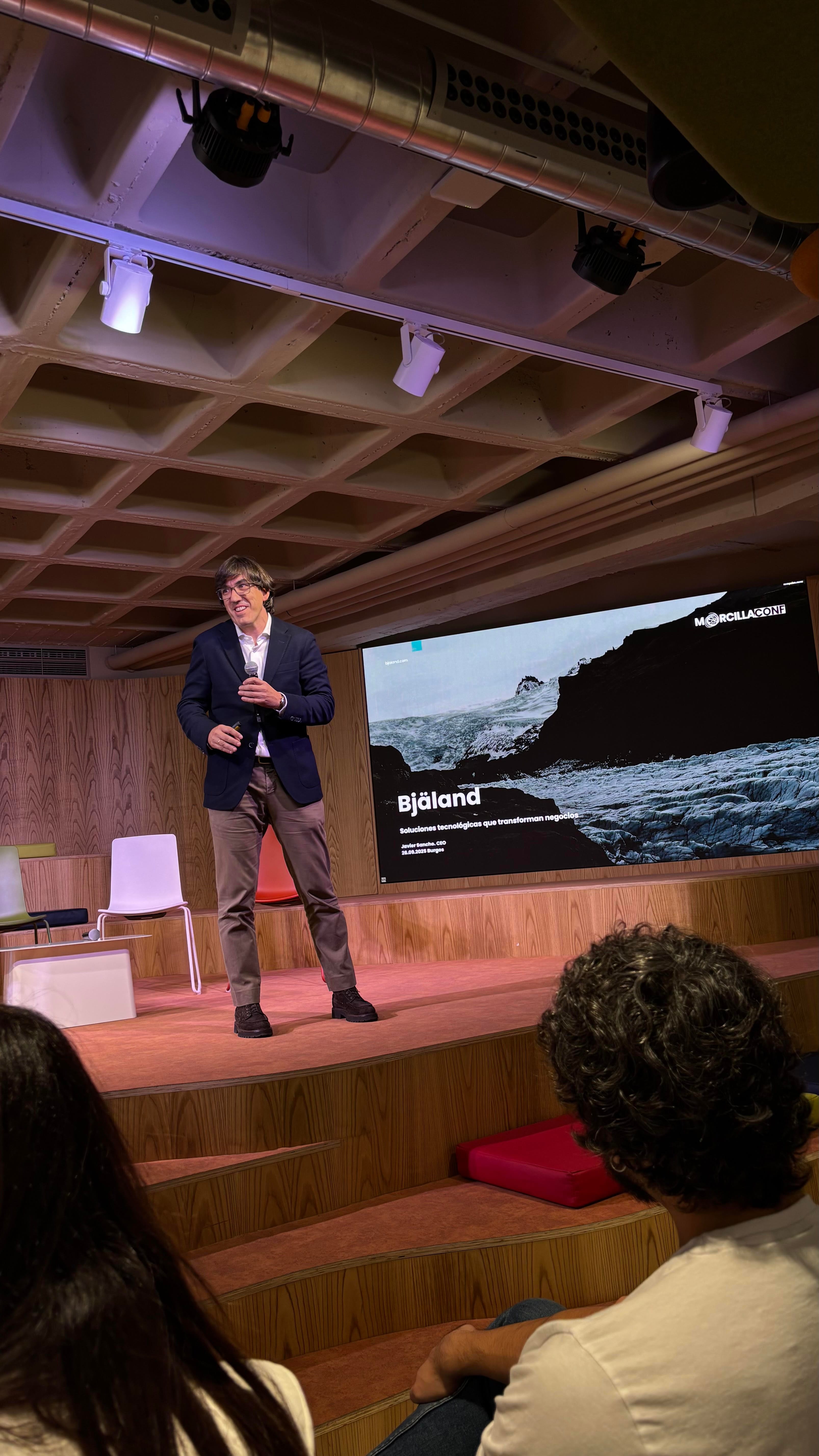 Evento tecnología charla